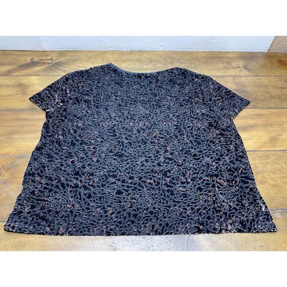 Free People We The Free Teddy Tee Size XS Velvet Animal Print Black - Picture 7 of 8